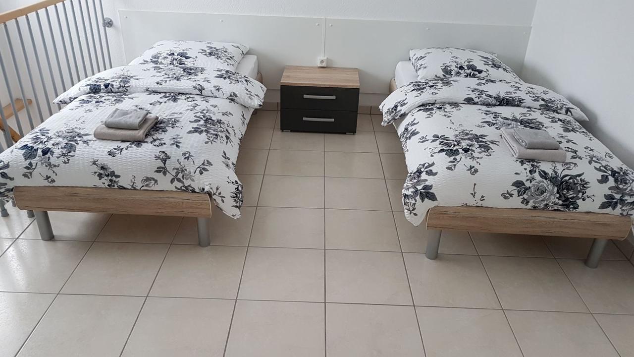 Studios Near Lycee Jean Mermoz Saint-Louis  Εξωτερικό φωτογραφία